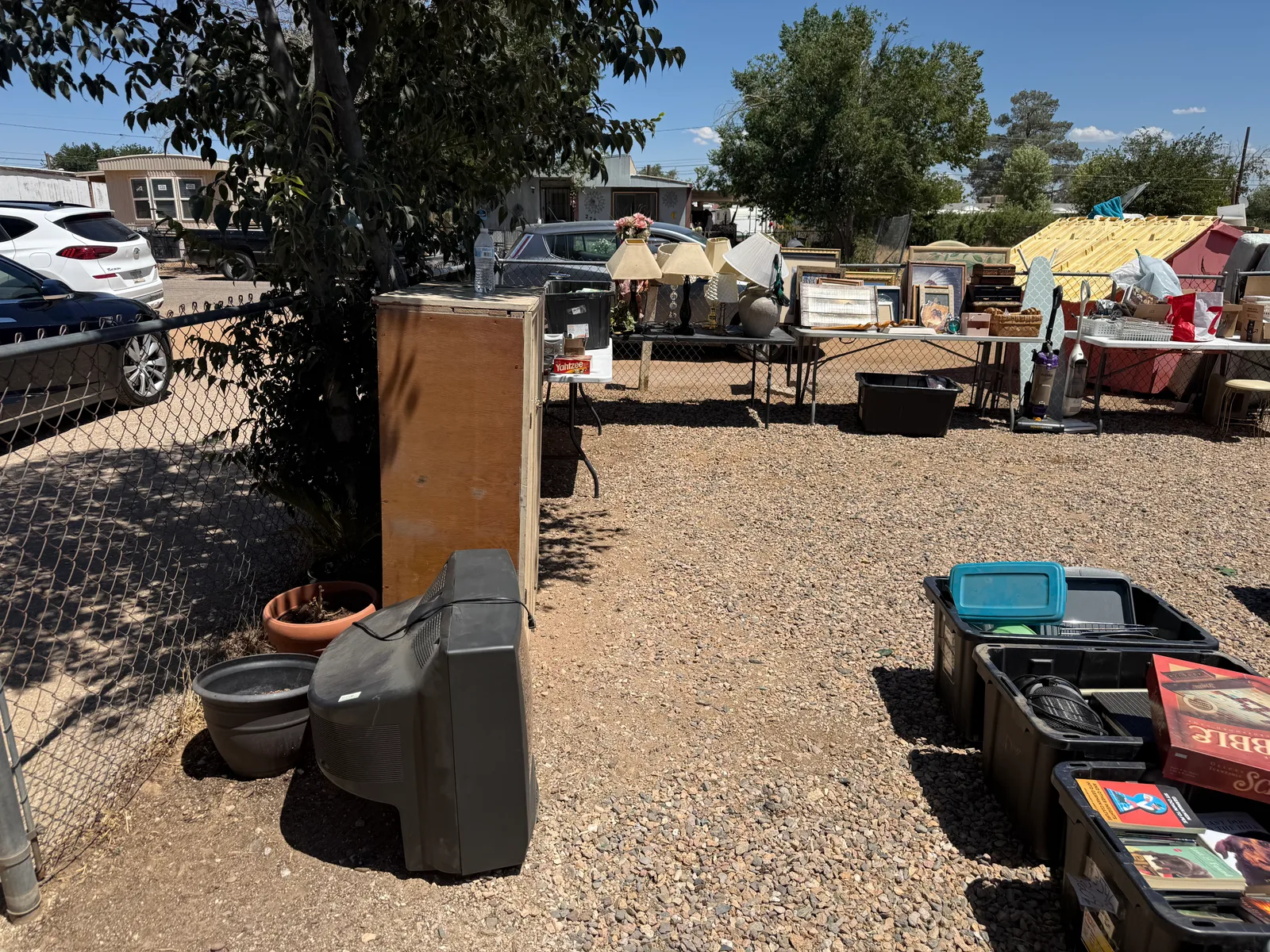 $1 Estate Sale on McVicar Avenue photo 10: estate-sale items in Kingman, AZ